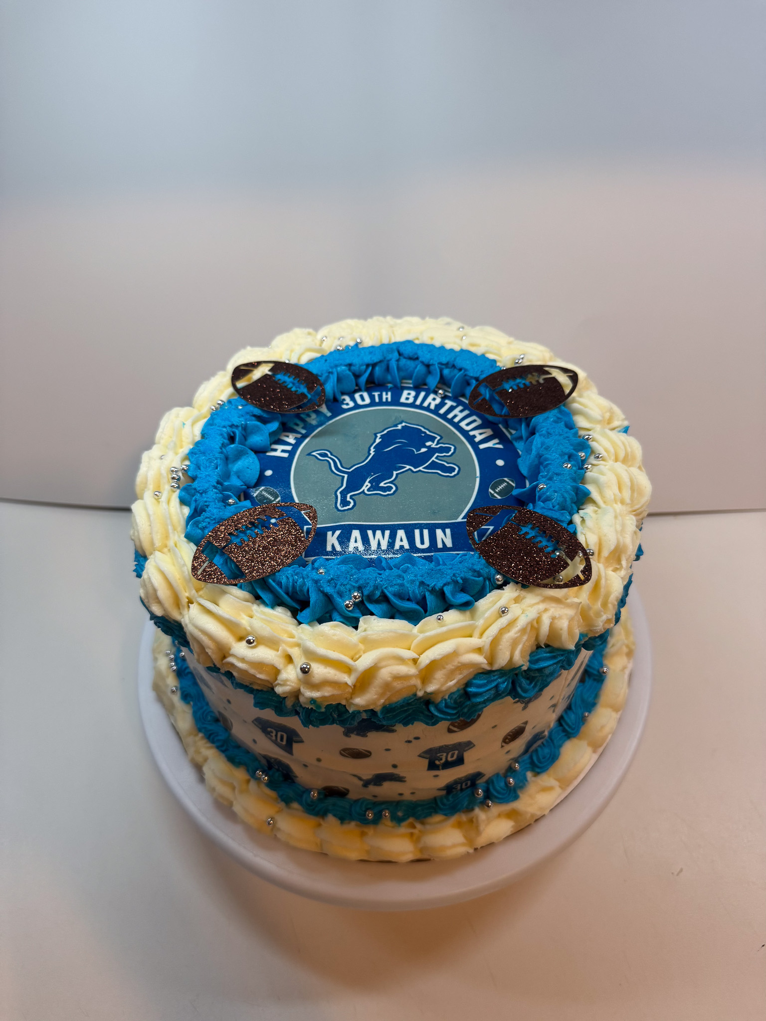 Custom cake by 7Bill Cakes